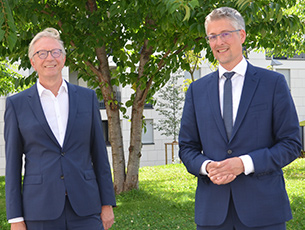 Präsident und Hauptgeschäftsführer Roger Kehle mit seinem Nachfolger Steffen Jäger